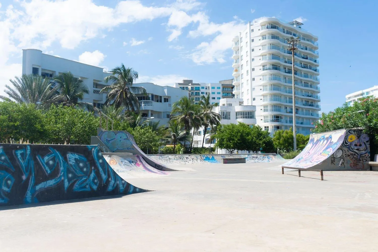 Cb1242 Crespo Suite Frente Aeropuerto Vista-Lago Cartagena كولومبيا