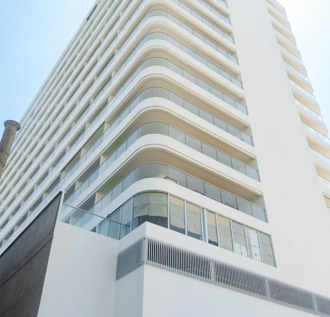 Cb1242 Crespo Suite Frente Aeropuerto Vista-Lago Cartagena 0*,  كولومبيا
