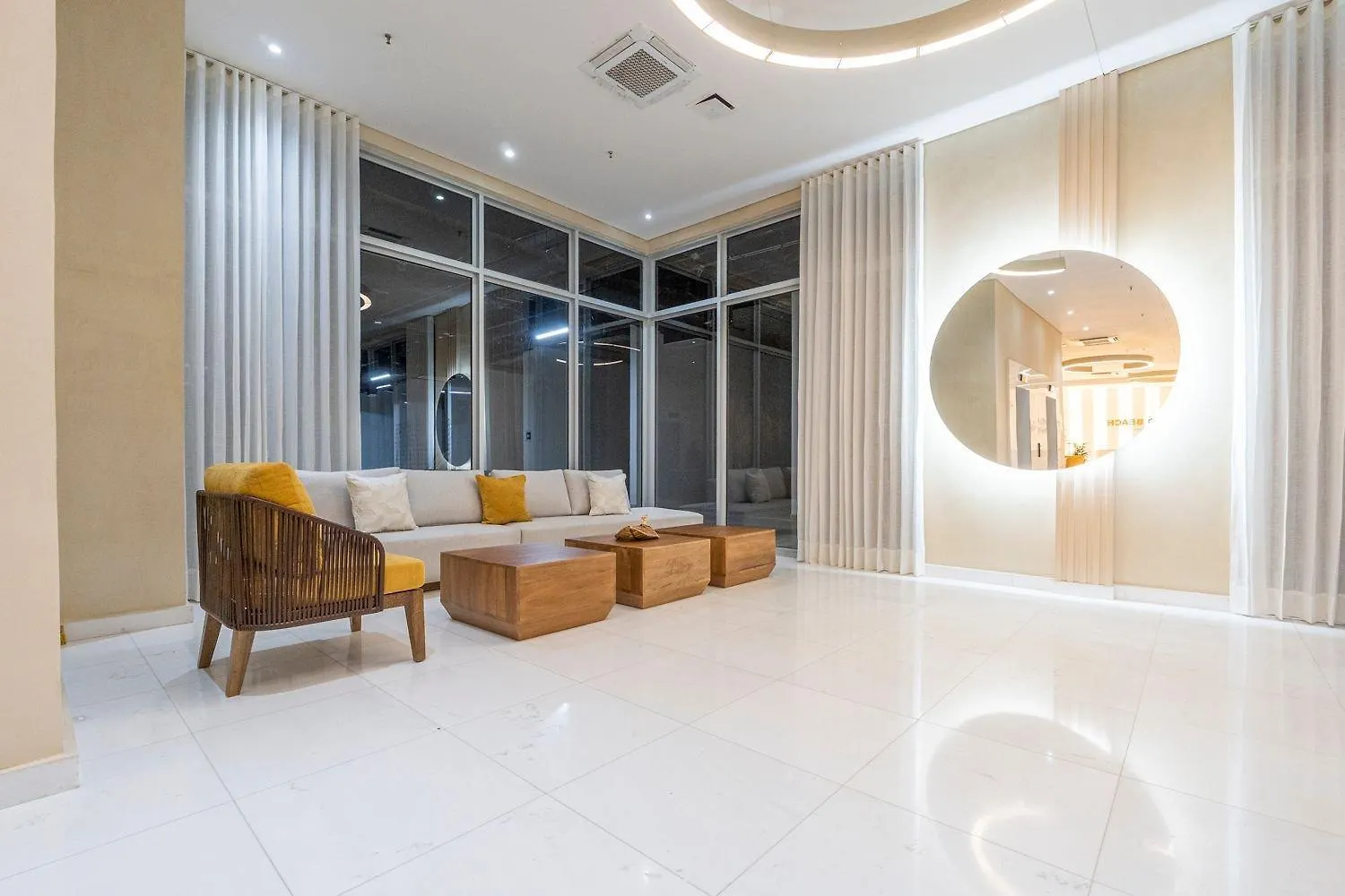 Cb1242 Crespo Suite Frente Aeropuerto Vista-Lago Cartagena