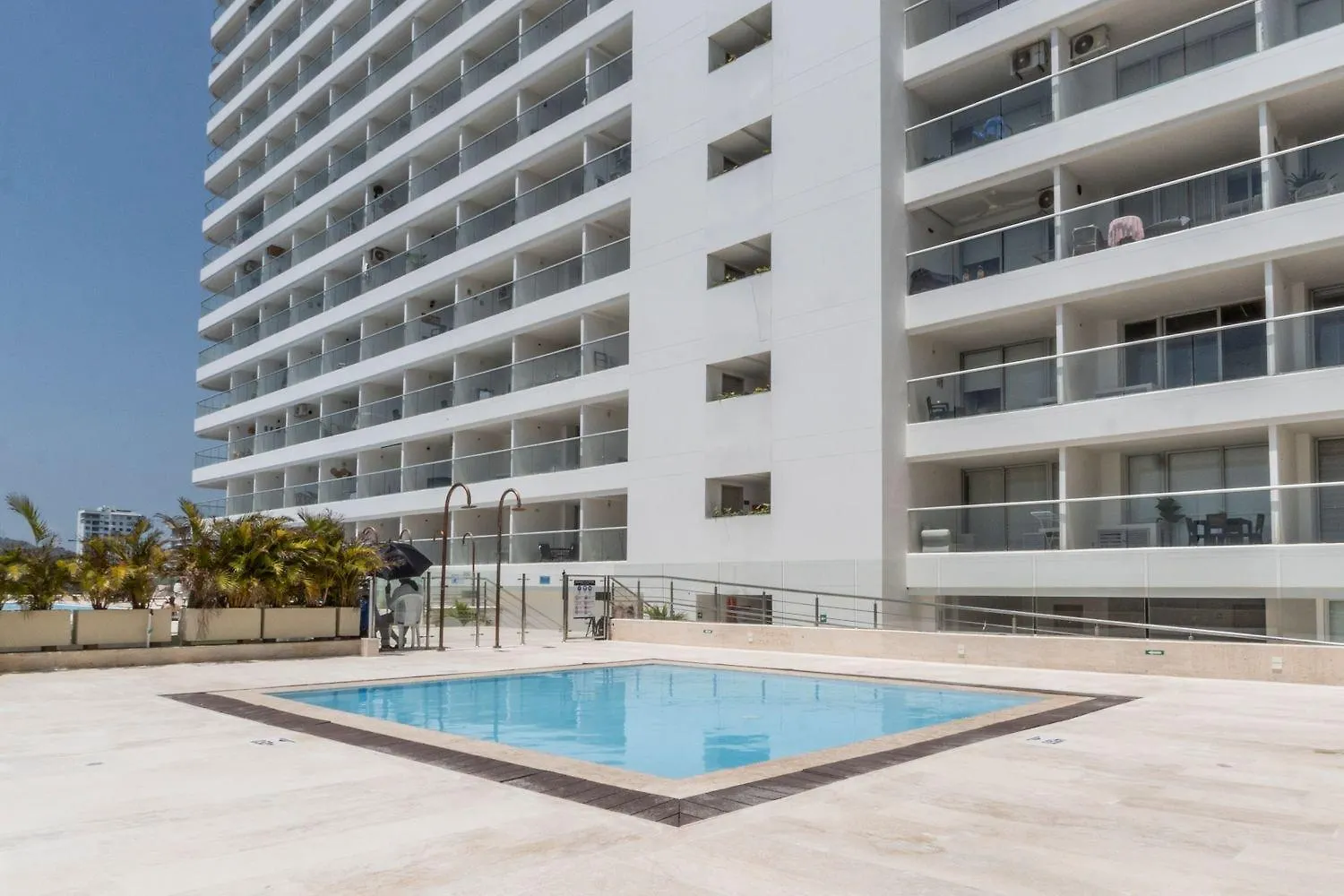Apartment Cb1242 Crespo Suite Frente Aeropuerto Vista-Lago Cartagena